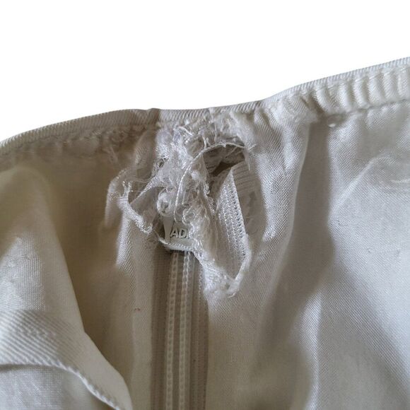 Colovos Size 4 RTR Designer Cream Midi Dress Asymmetrical Hem Side Zip Belted - Picture 16 of 16